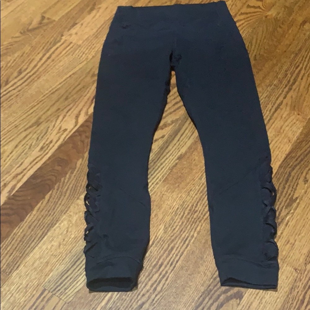 Fabletics powerhold legging with side detail